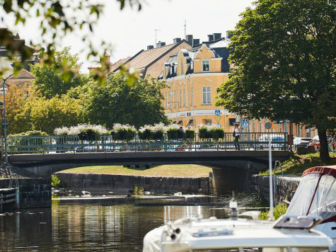 En vacker dag i Åmål hamn